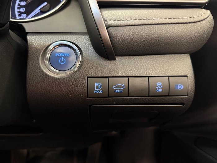 2021 Toyota Camry Ascent AXVH70R Feverish Red