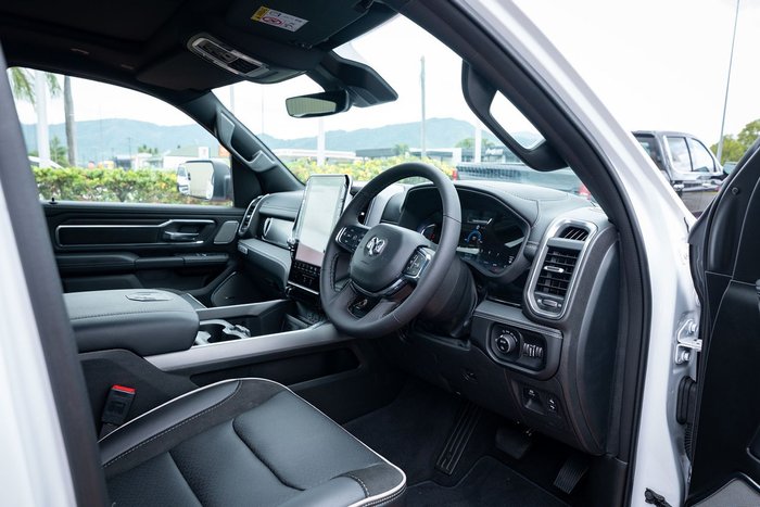 2025 RAM 1500 Laramie Sport Hurricane SO RamBox