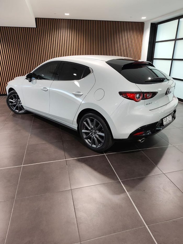 2025 Mazda 3 G20 Touring