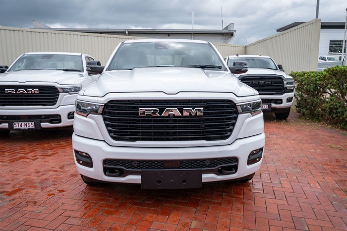 2025 RAM 1500 Laramie Sport Crew Cab SWB Hurricane SO RamBox