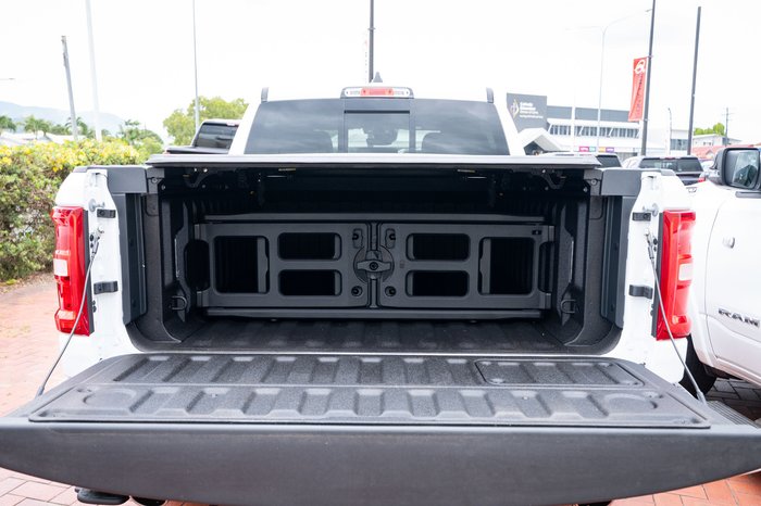 2025 RAM 1500 Laramie Sport Crew Cab SWB Hurricane SO RamBox