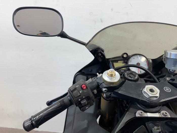 2005 Yamaha YZF-R6 RED