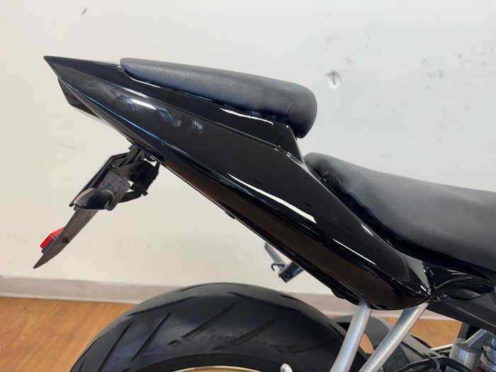2005 Yamaha YZF-R6 RED