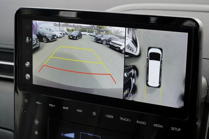 2021 Hyundai STARIA Highlander