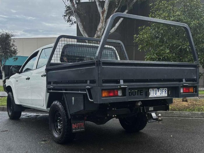 2021 Mitsubishi Triton GLX MR MY22 4X4 Dual Range White