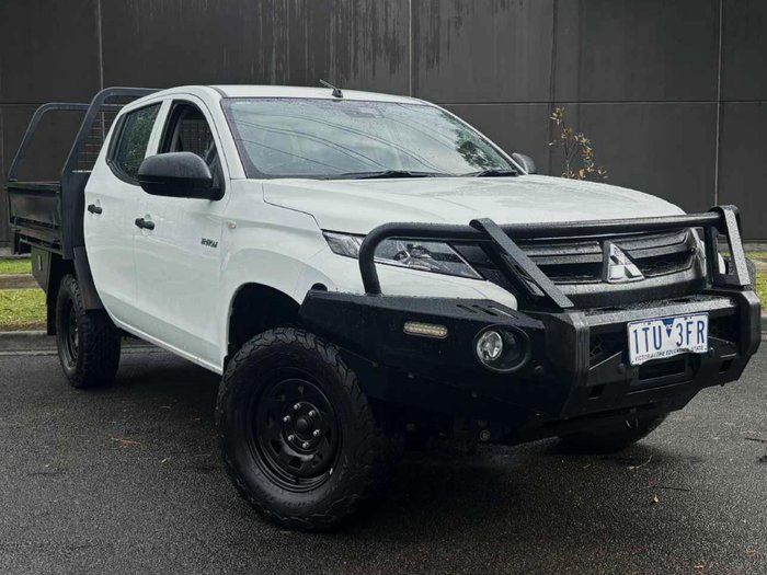 2021 Mitsubishi Triton GLX MR MY22 4X4 Dual Range White