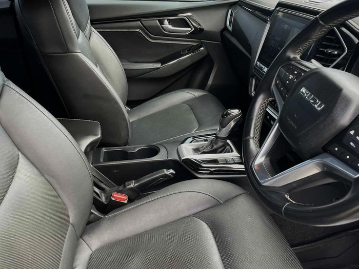 2021 Isuzu D-MAX X-TERRAIN MY21 4X4 Dual Range Basalt Black