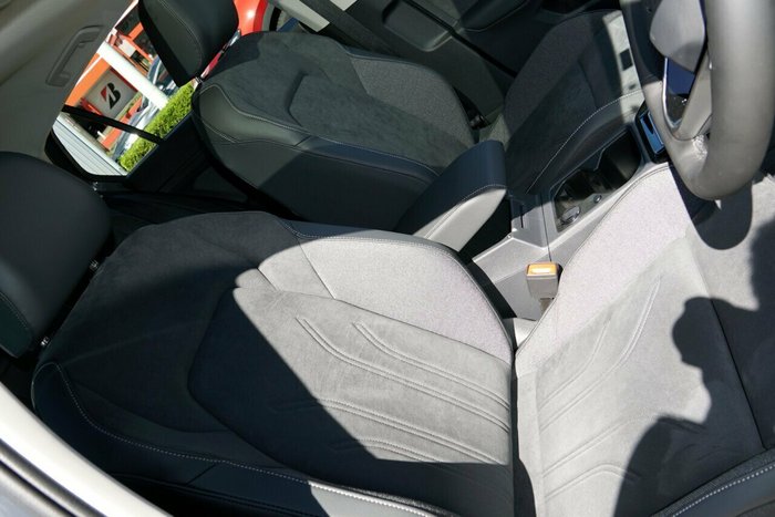 2025 Volkswagen Golf 110TSI Style