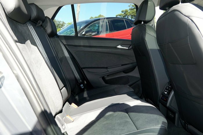 2025 Volkswagen Golf 110TSI Style