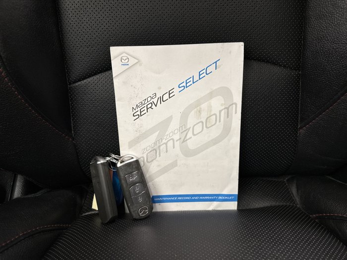 2014 Mazda 3 SP25 GT