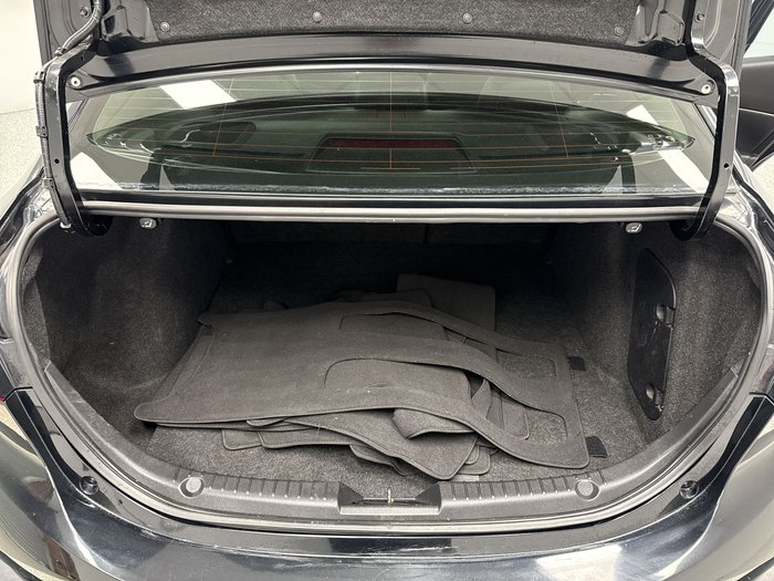2014 Mazda 3 SP25 GT