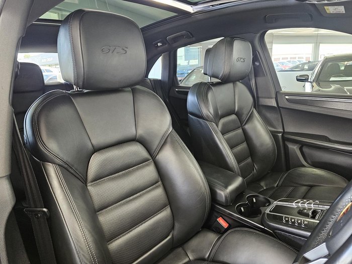 2017 Porsche Macan GTS 95B MY17 AWD Black