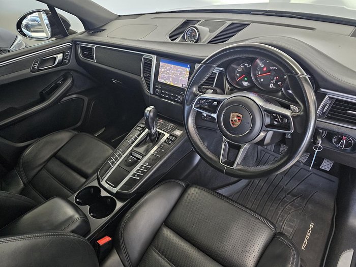 2017 Porsche Macan GTS 95B MY17 AWD Black