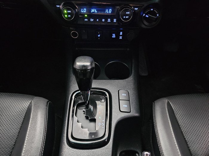 2023 Toyota Hilux Rogue GUN126R 4X4 Dual Range Eclipse Black