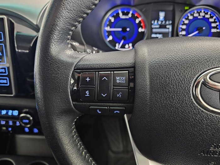 2018 Toyota Hilux SR5 GUN126R 4X4 Dual Range Graphite