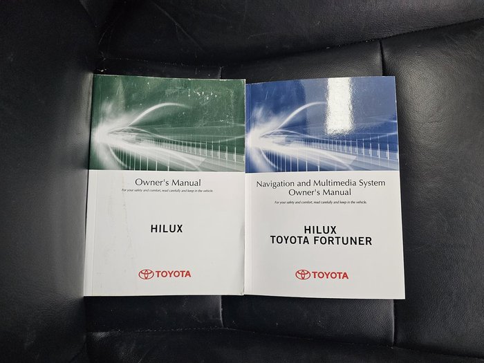 2018 Toyota Hilux SR5 GUN126R 4X4 Dual Range Graphite