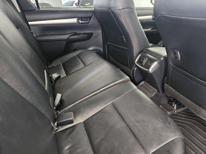 2018 Toyota Hilux SR5 GUN126R 4X4 Dual Range Graphite