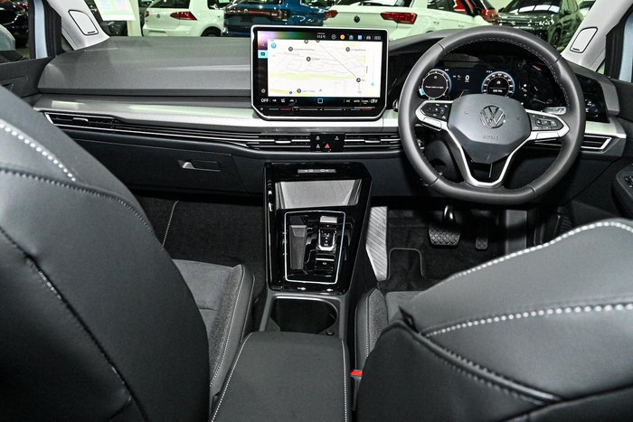 2025 Volkswagen Golf 110TSI Style