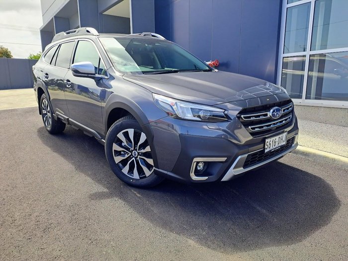 2025 Subaru Outback AWD Touring