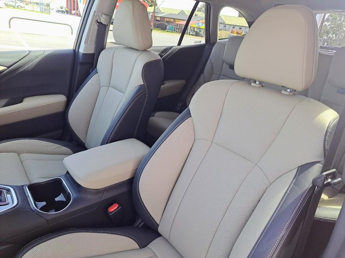 2025 Subaru Outback AWD Touring