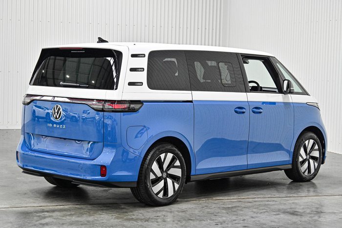 2025 Volkswagen ID. Buzz Pro BEV560
