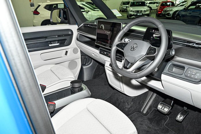 2025 Volkswagen ID. Buzz Pro BEV560