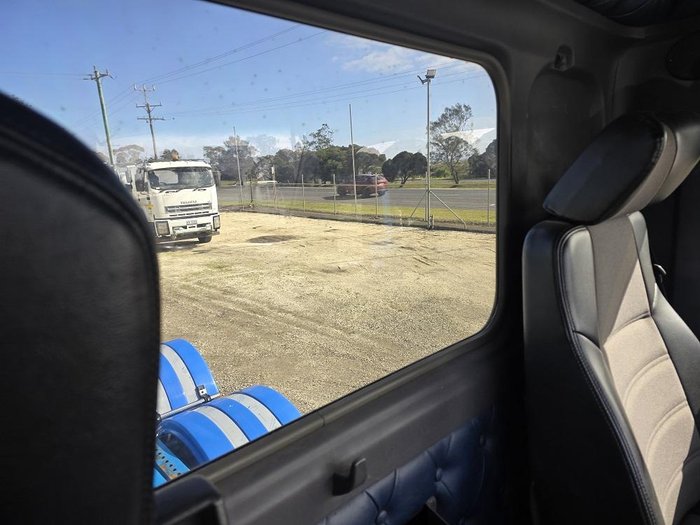 2021 Kenworth T610 Sar Blue