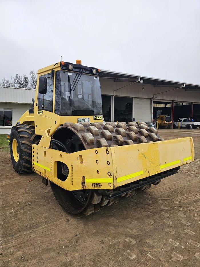 2011 BOMAG Bw216pd-4 Yellow