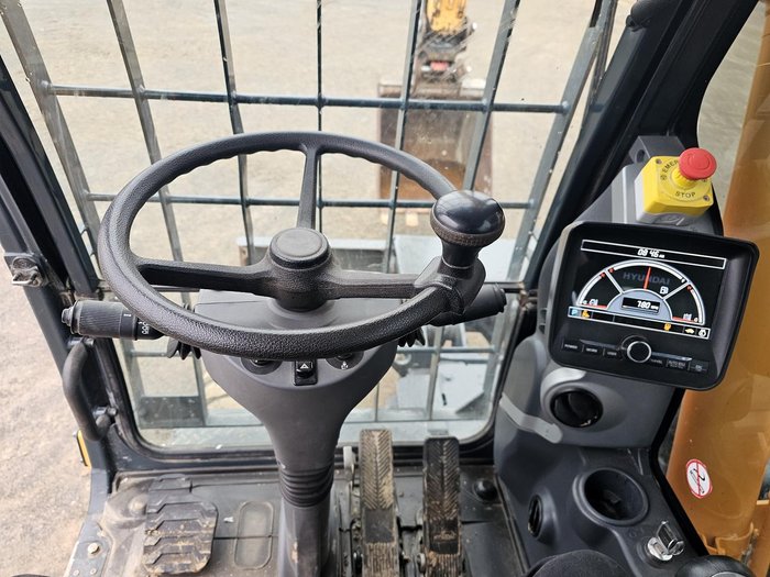 2018 Hyundai R140w-9