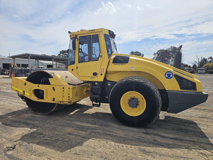 2014 BOMAG Bw219d-4 Smooth Drum Roller