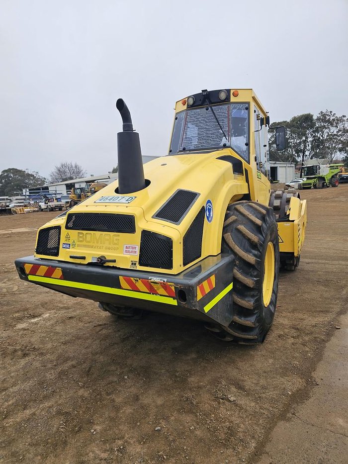 2011 BOMAG Bw216pd-4 Yellow