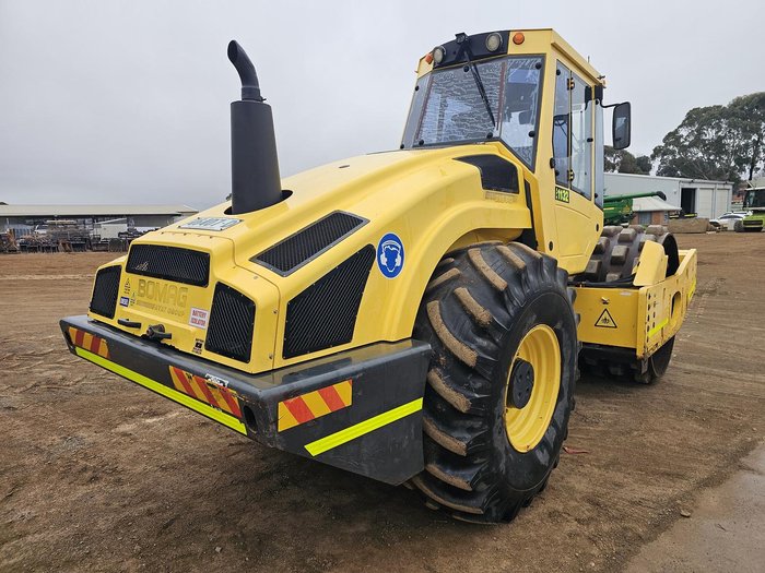 2011 BOMAG Bw216pd-4 Yellow