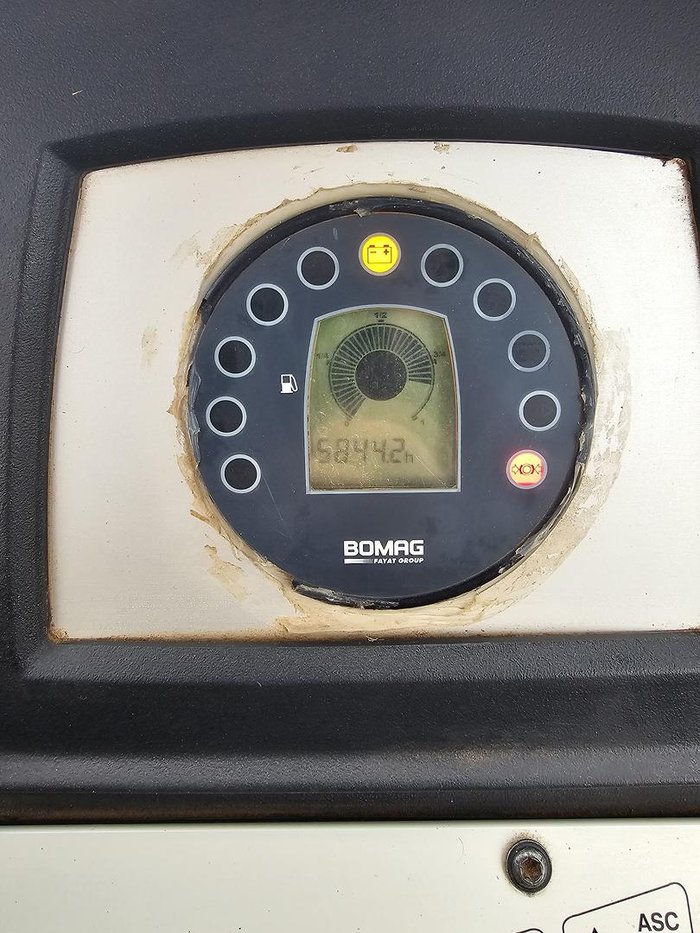 2011 BOMAG Bw216pd-4 Yellow