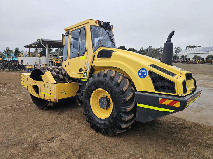 2011 BOMAG Bw216pd-4 Yellow