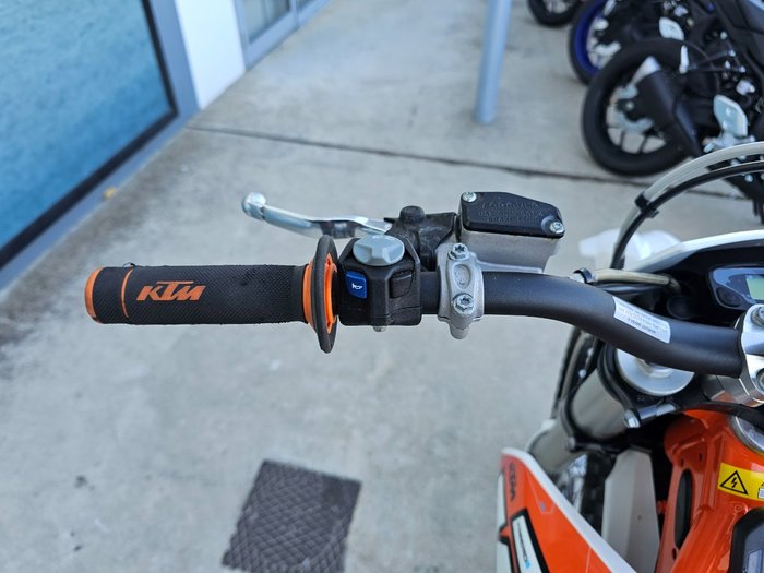 2021 Ktm SX-E 5 White
