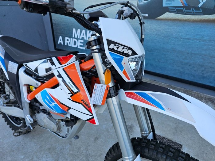 2021 Ktm SX-E 5 White