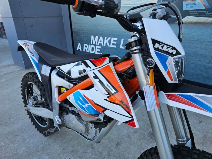 2021 Ktm SX-E 5 White