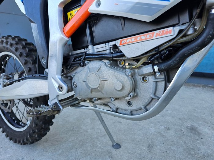 2021 Ktm SX-E 5 White