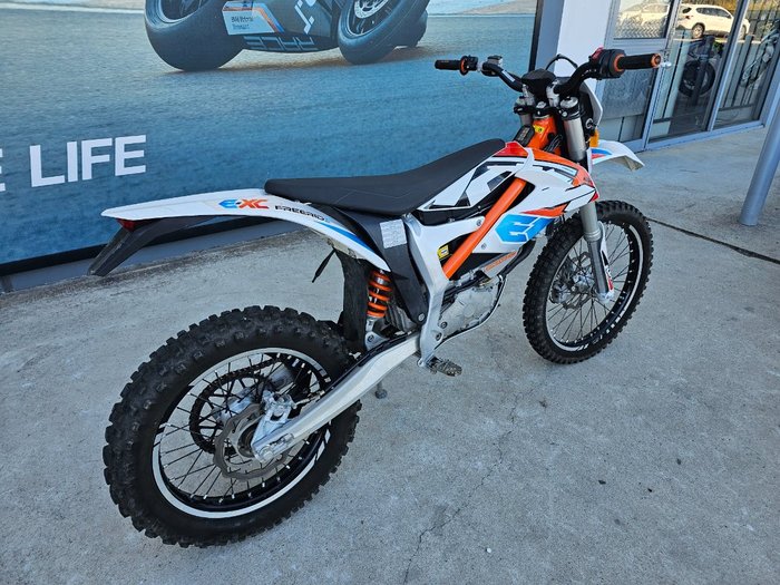 2021 Ktm SX-E 5 White