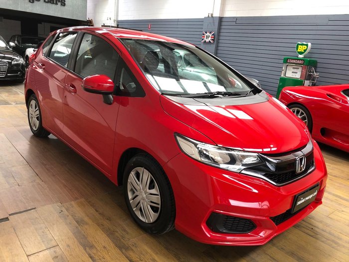 2019 Honda Jazz VTi GF MY20 Rally Red