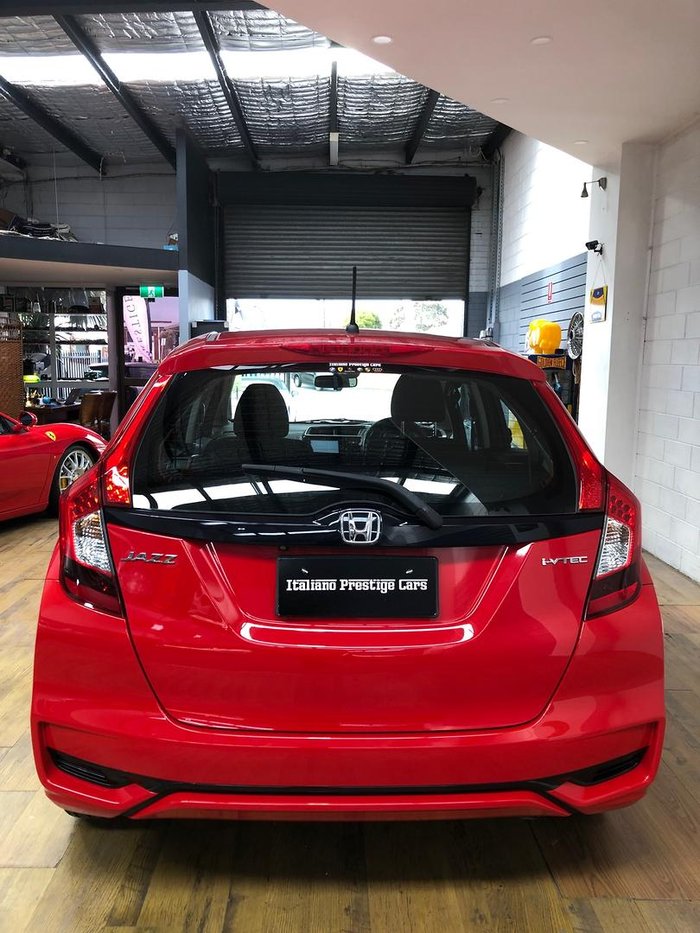 2019 Honda Jazz VTi GF MY20 Rally Red