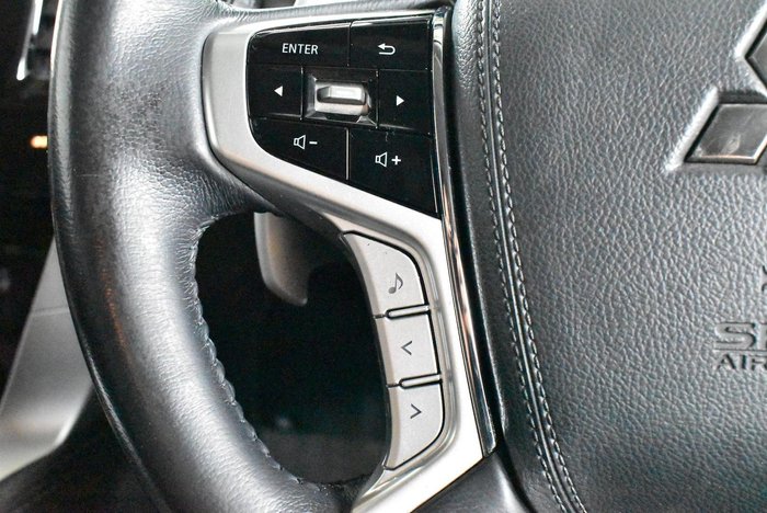 2020 Mitsubishi Pajero Sport Exceed