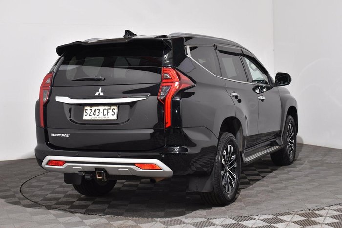 2020 Mitsubishi Pajero Sport Exceed