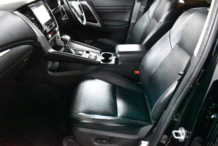 2020 Mitsubishi Pajero Sport Exceed