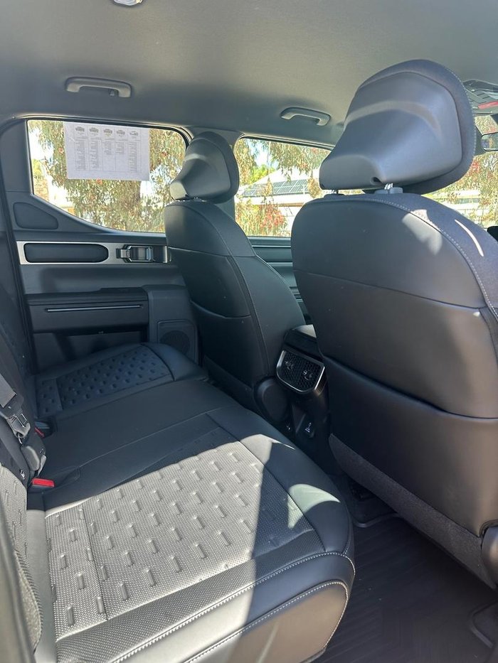 2025 Kia Tasman SX+