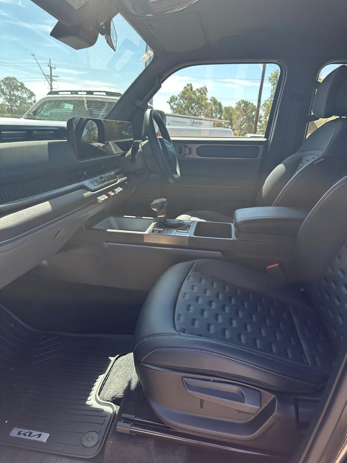 2025 Kia Tasman SX+