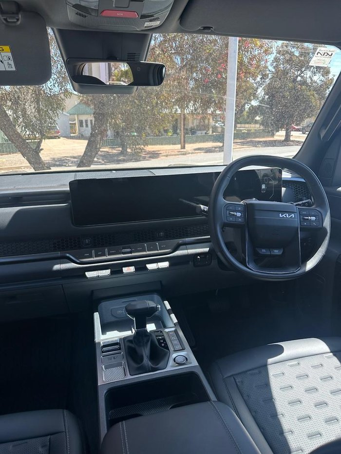 2025 Kia Tasman SX+