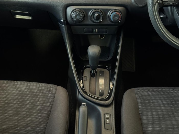 2021 Toyota Yaris Ascent Sport