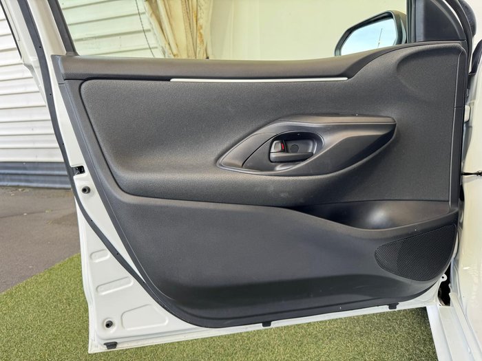 2021 Toyota Yaris Ascent Sport