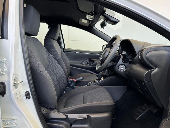 2021 Toyota Yaris Ascent Sport